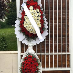Флорист в Стамбул свадебные и открывающие венки
